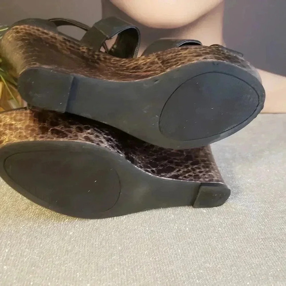 G by Guess Snakeskin Strappy Wedge Sandal - Picture 7 of 9